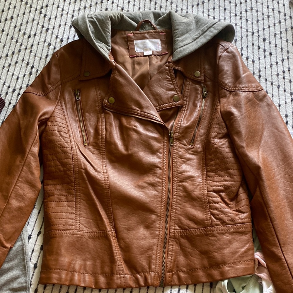 brown leather jacket size L